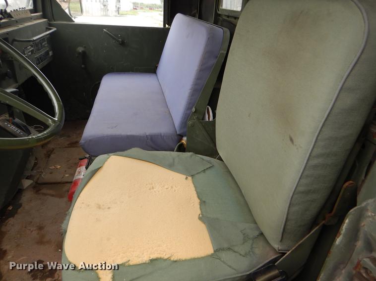 image for item DE1274 1984 Am General M931A2 dump truck