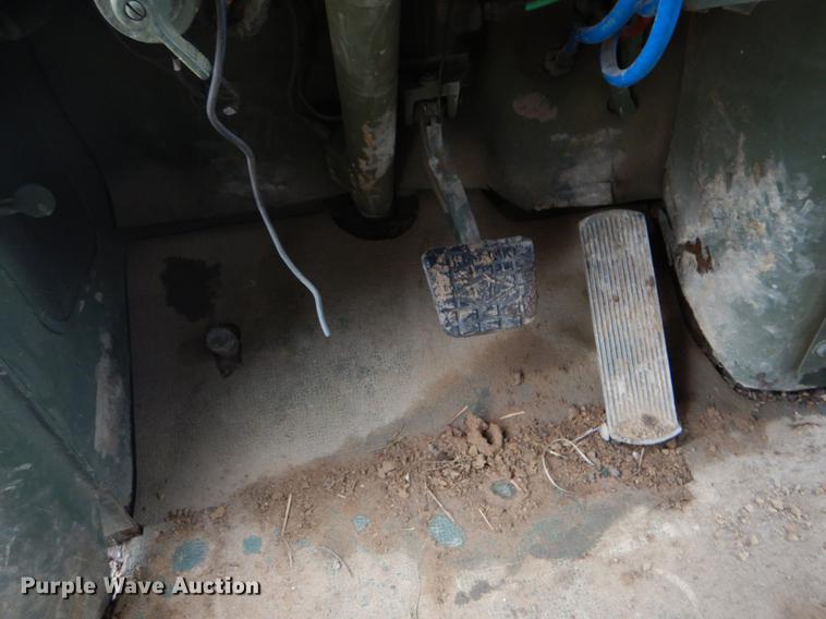 image for item DE1274 1984 Am General M931A2 dump truck