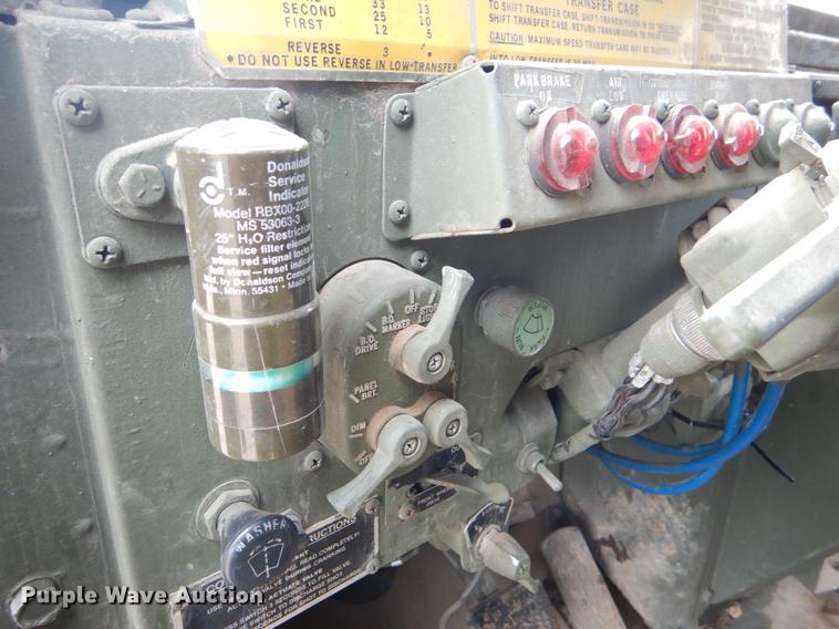 image for item DE1274 1984 Am General M931A2 dump truck