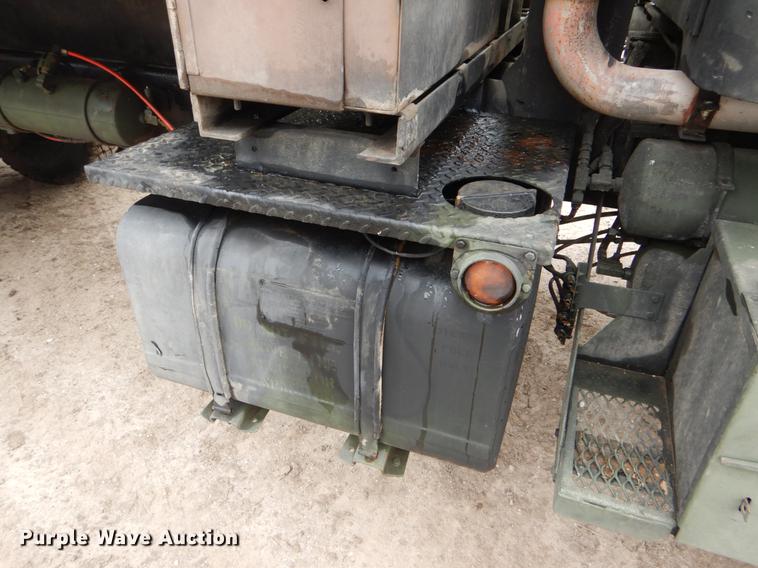 image for item DE1274 1984 Am General M931A2 dump truck