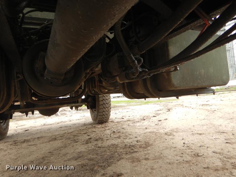 image for item DE1274 1984 Am General M931A2 dump truck