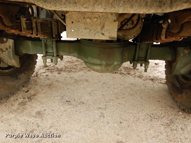 image for item DE1274 1984 Am General M931A2 dump truck