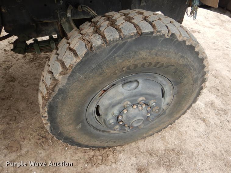 image for item DE1274 1984 Am General M931A2 dump truck