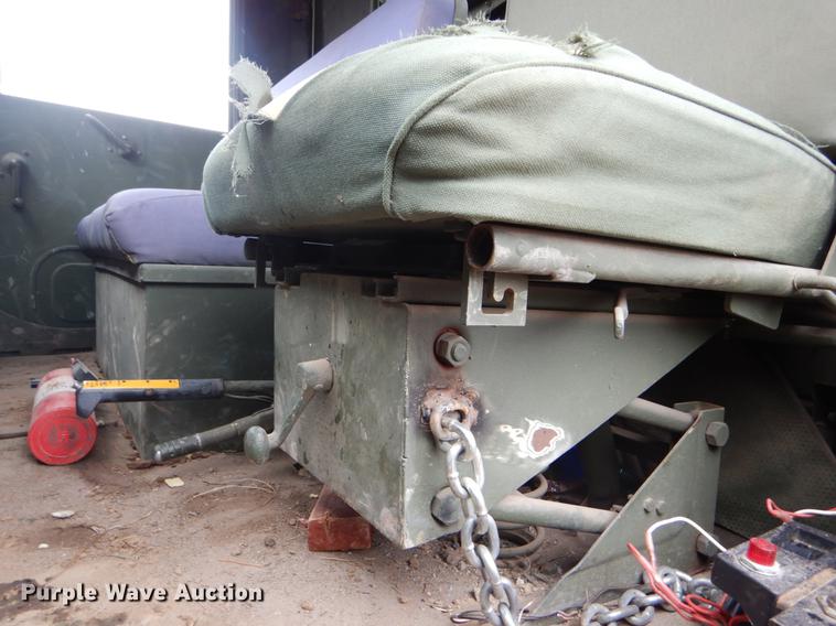 image for item DE1274 1984 Am General M931A2 dump truck