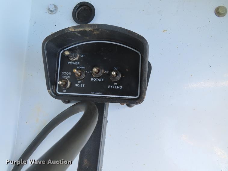 image for item DE3537 2013 International DuraStar 4300 service truck with crane