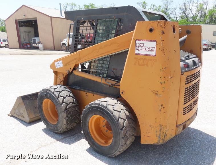 image for item DE3545 2002 Case 70XT skid steer