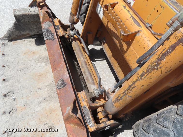 image for item DE3546 2001 Case 1840 skid steer