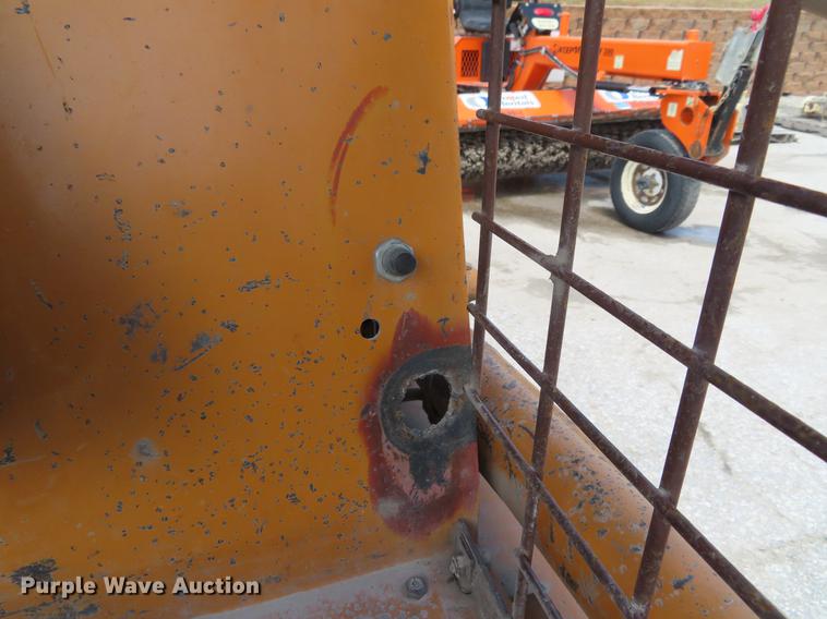 image for item DE3547 Case 1835B skid steer