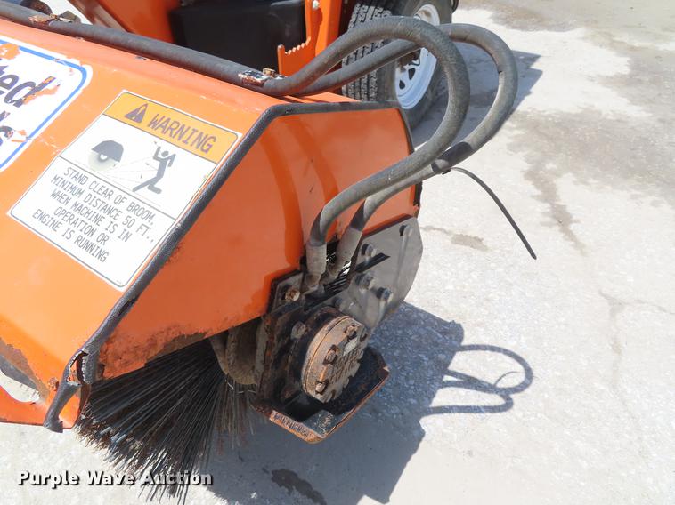 image for item DE3548 2014 Lay-mor Sweepmaster 300 broom