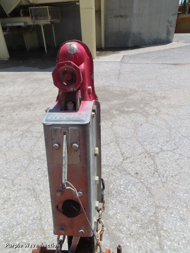 image for item DE3548 2014 Lay-mor Sweepmaster 300 broom