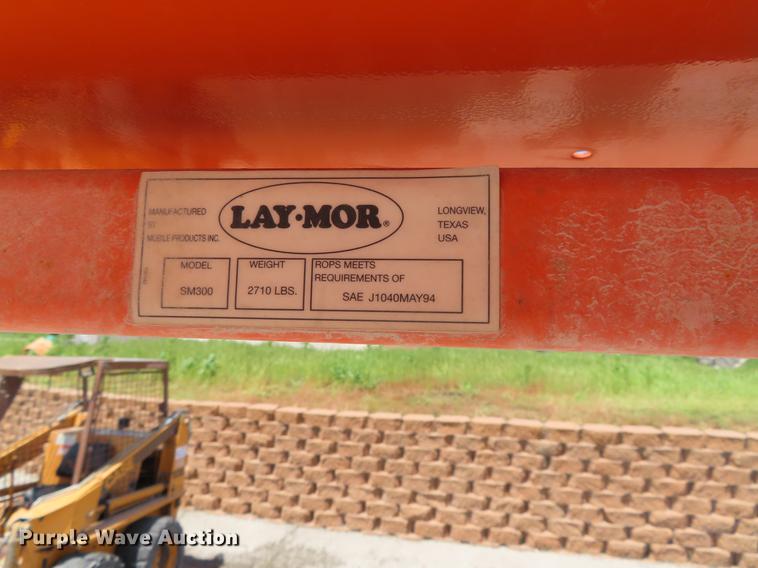 image for item DE3548 2014 Lay-mor Sweepmaster 300 broom