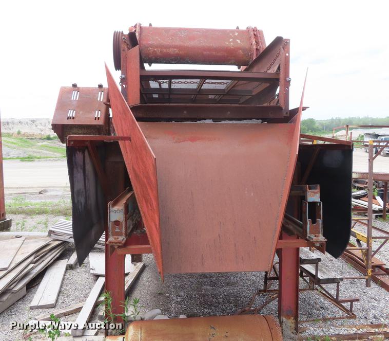 image for item DE3549 Cedarapids two deck screen