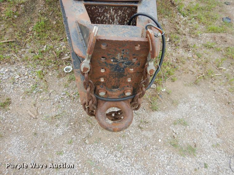 image for item DE3902 1985 Shopbuilt equipment trailer