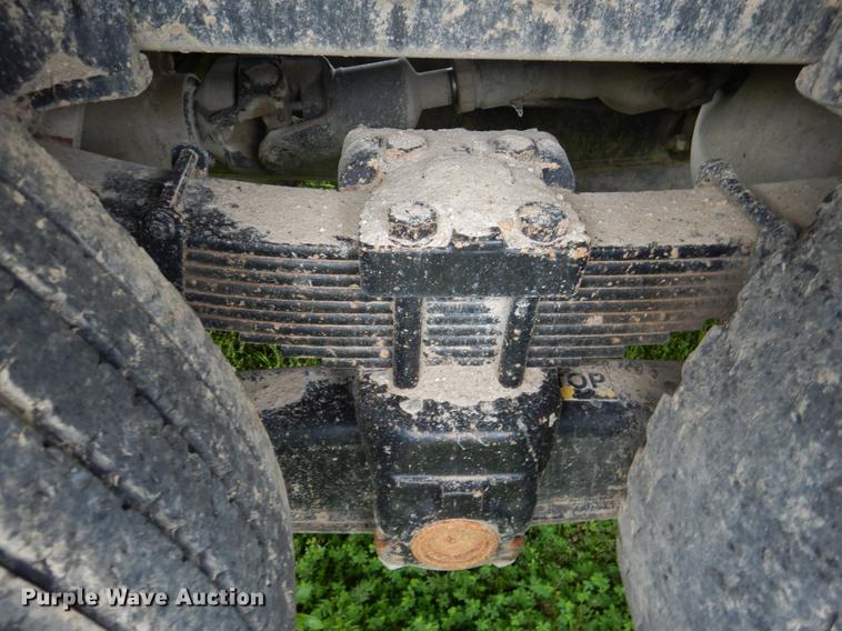 image for item DE3903 2010 International 7400 dump truck