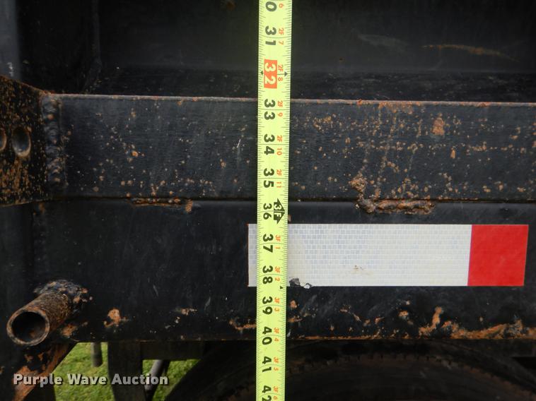 image for item DE3903 2010 International 7400 dump truck