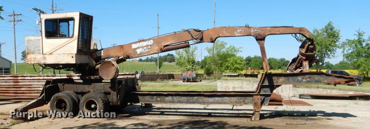 image for item DE3919 1996 Barko 160TRK log loader