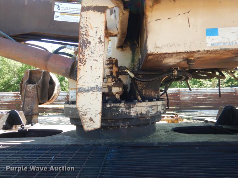 image for item DE3919 1996 Barko 160TRK log loader