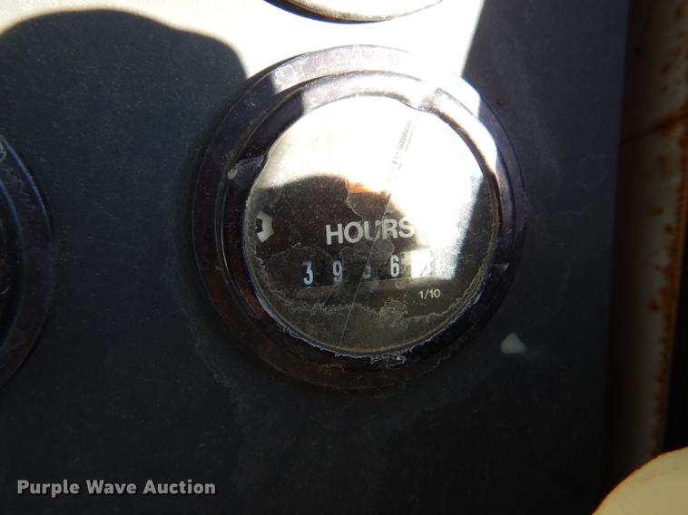 image for item DE3919 1996 Barko 160TRK log loader