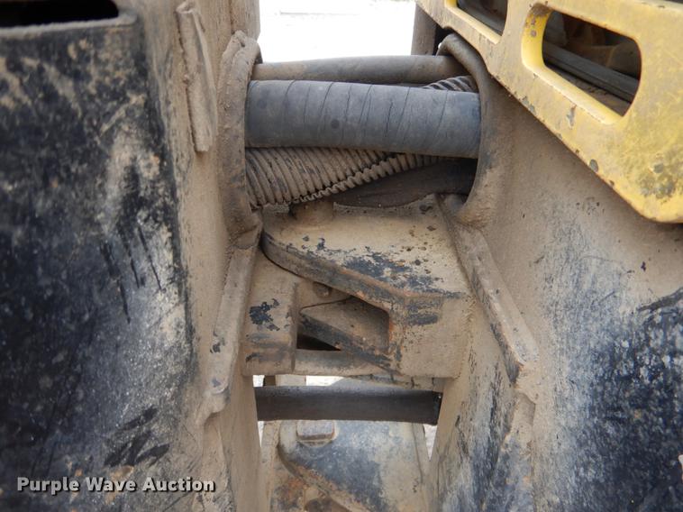 image for item DE3949 2006 Wacker trench compactor