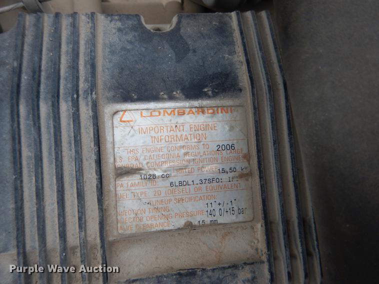 image for item DE3949 2006 Wacker trench compactor