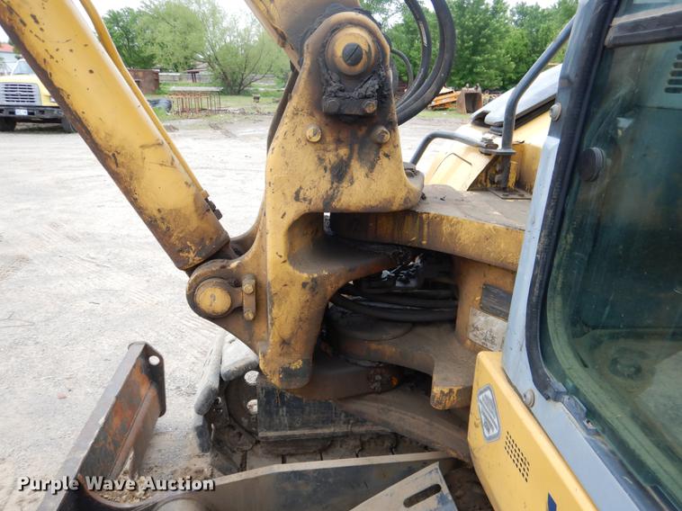 image for item DE3953 2008 Komatsu PC78MR-6 mini excavator
