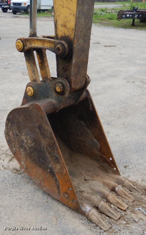 image for item DE3953 2008 Komatsu PC78MR-6 mini excavator