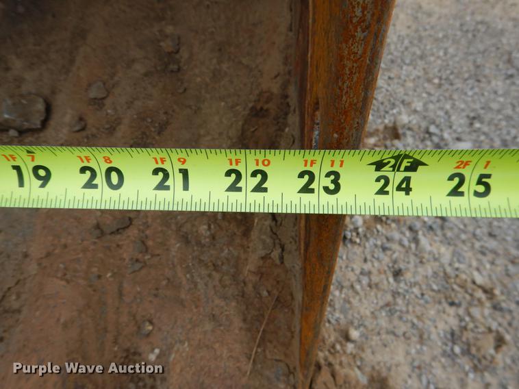 image for item DE3953 2008 Komatsu PC78MR-6 mini excavator