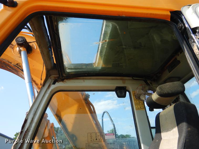 image for item DE3978 2006 Hyundai 140LC-7 excavator