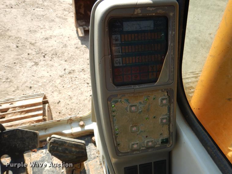 image for item DE3978 2006 Hyundai 140LC-7 excavator