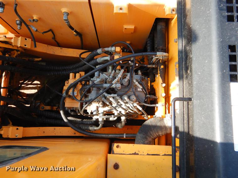 image for item DE3978 2006 Hyundai 140LC-7 excavator