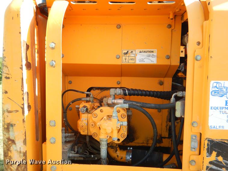 image for item DE3978 2006 Hyundai 140LC-7 excavator