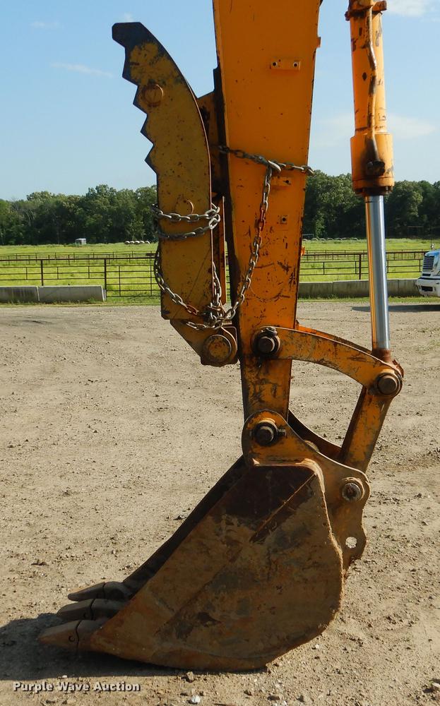 image for item DE3978 2006 Hyundai 140LC-7 excavator