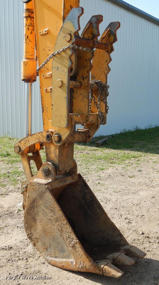 image for item DE3978 2006 Hyundai 140LC-7 excavator