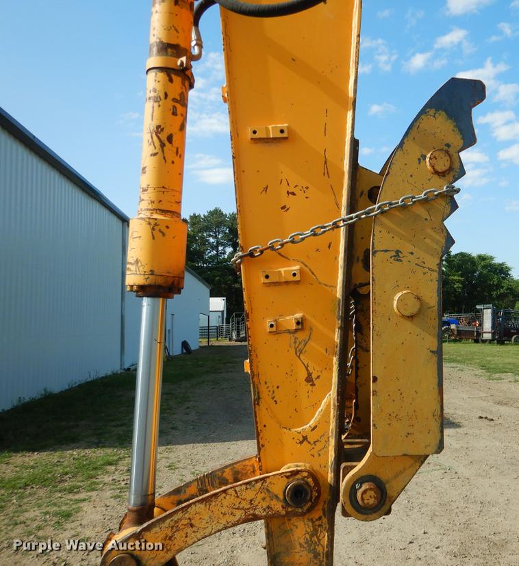 image for item DE3978 2006 Hyundai 140LC-7 excavator