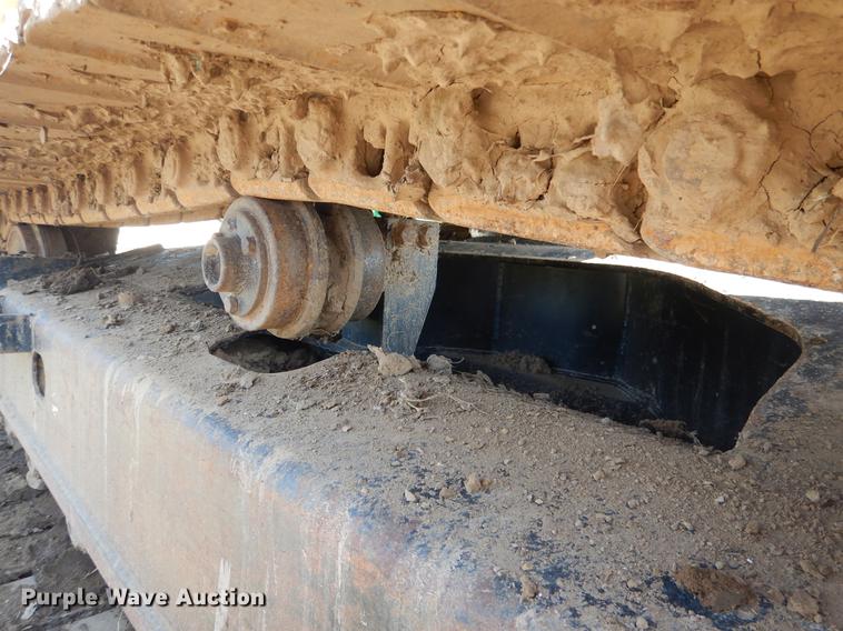 image for item DE3978 2006 Hyundai 140LC-7 excavator