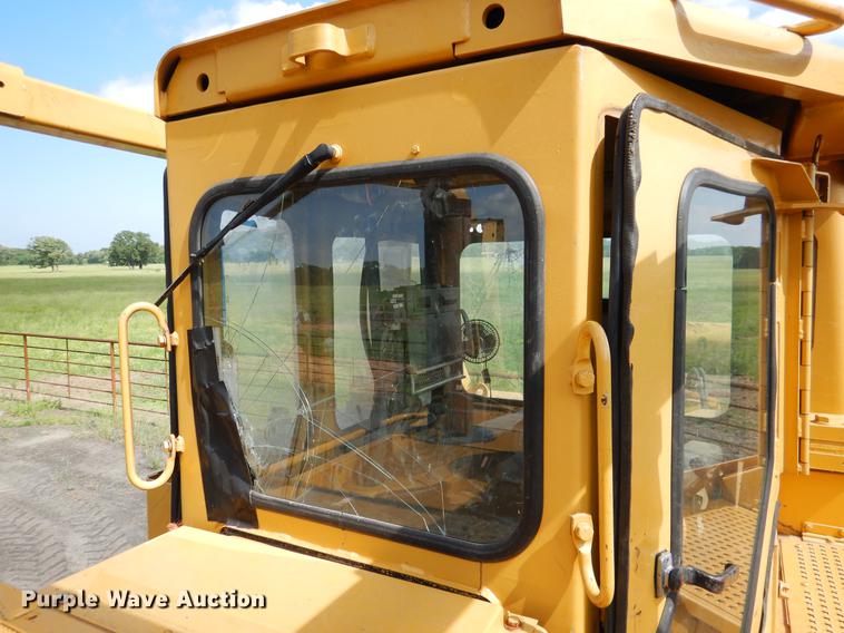 image for item DE3979 1999 Caterpillar D8R dozer