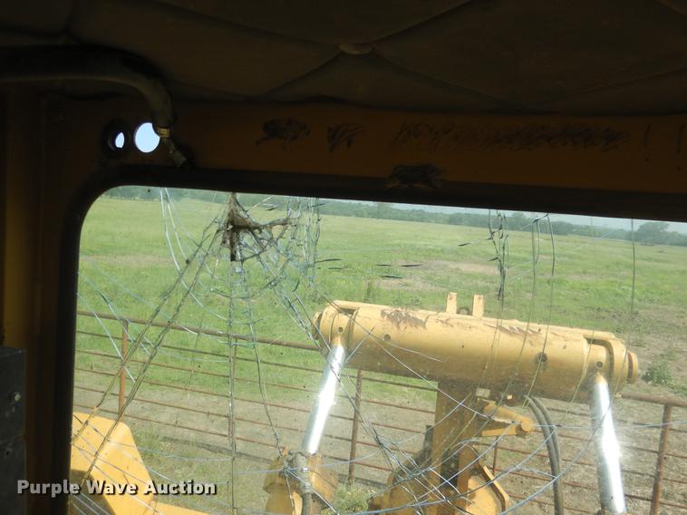 image for item DE3979 1999 Caterpillar D8R dozer