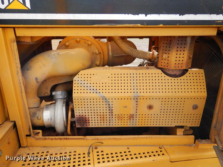 image for item DE3979 1999 Caterpillar D8R dozer