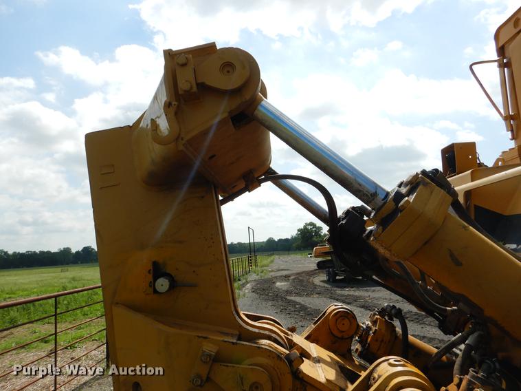 image for item DE3979 1999 Caterpillar D8R dozer