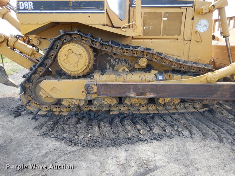 image for item DE3979 1999 Caterpillar D8R dozer