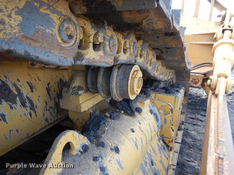 image for item DE3979 1999 Caterpillar D8R dozer