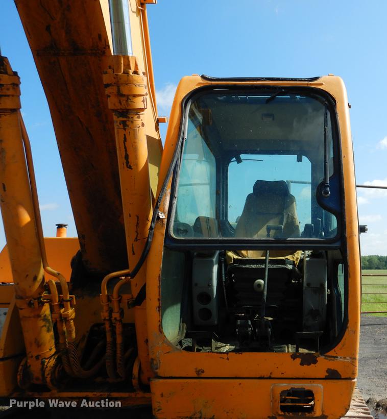 image for item DE3980 1998 Hyundai 210LC excavator