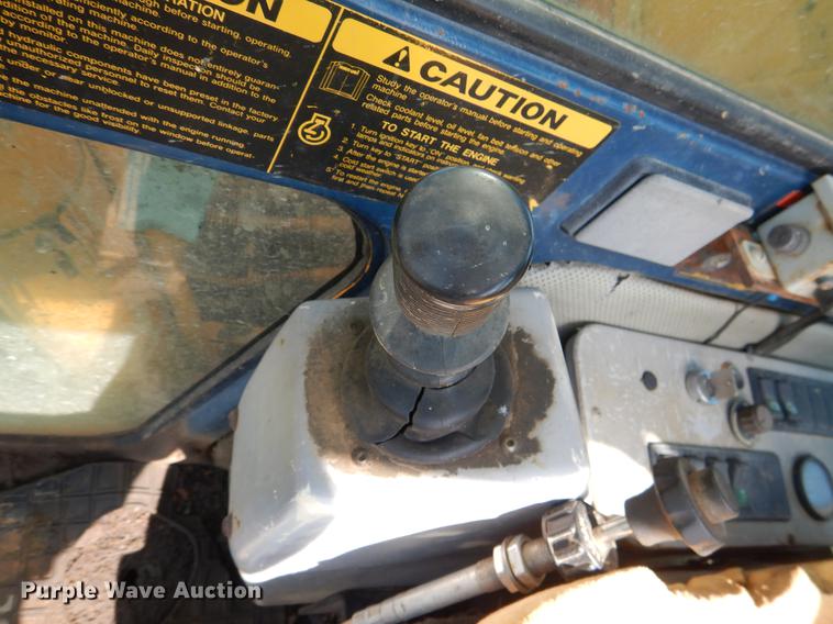 image for item DE3980 1998 Hyundai 210LC excavator