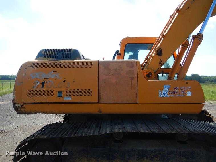 image for item DE3980 1998 Hyundai 210LC excavator
