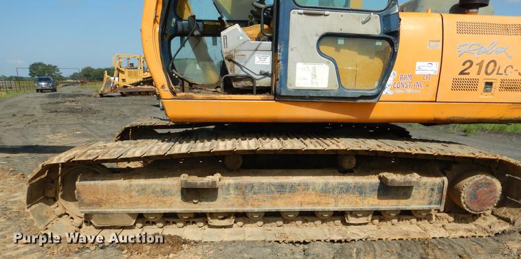 image for item DE3980 1998 Hyundai 210LC excavator