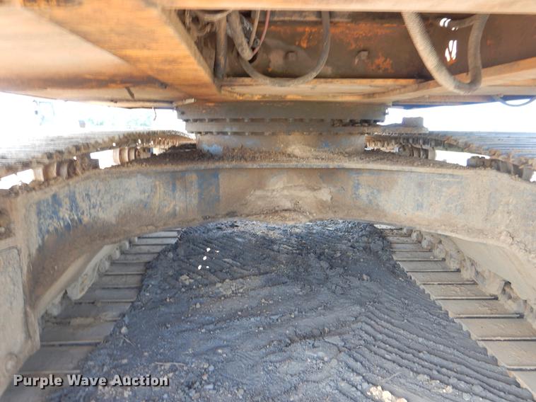 image for item DE3980 1998 Hyundai 210LC excavator