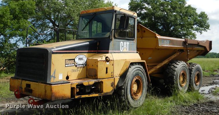 image for item DE3984 Caterpillar D250E articulated haul truck