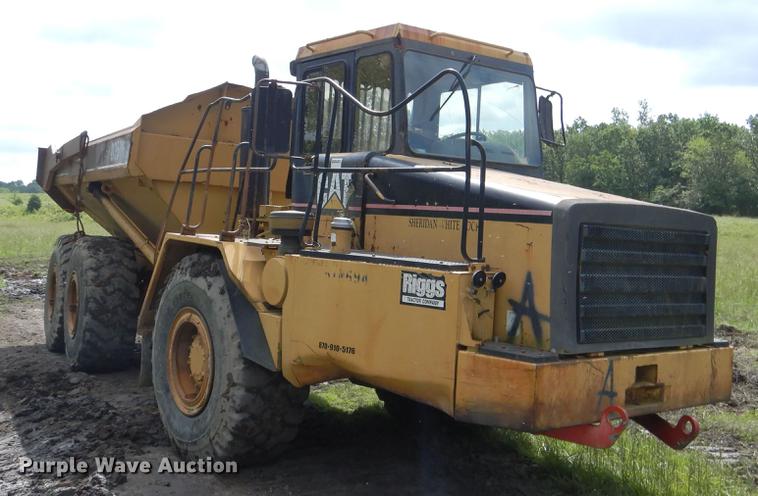 image for item DE3984 Caterpillar D250E articulated haul truck
