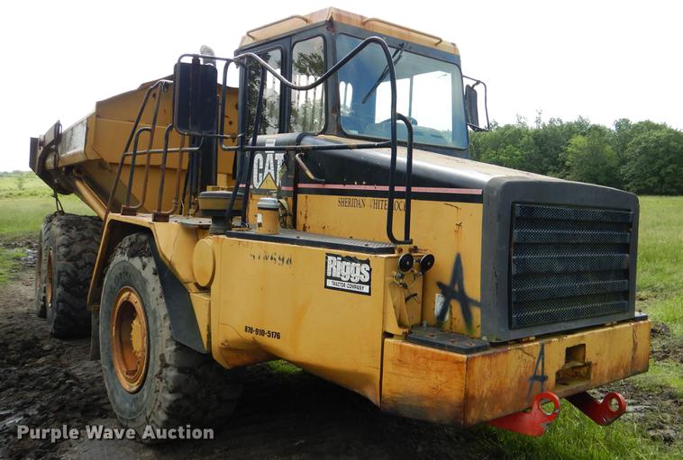 image for item DE3984 Caterpillar D250E articulated haul truck