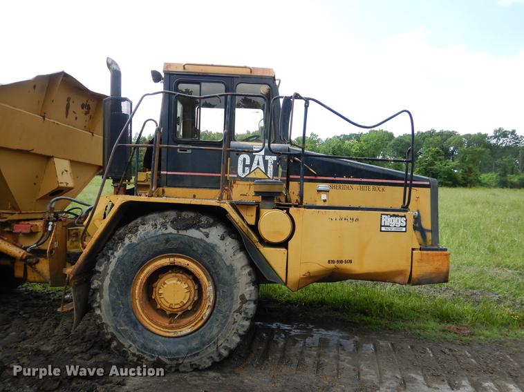 image for item DE3984 Caterpillar D250E articulated haul truck